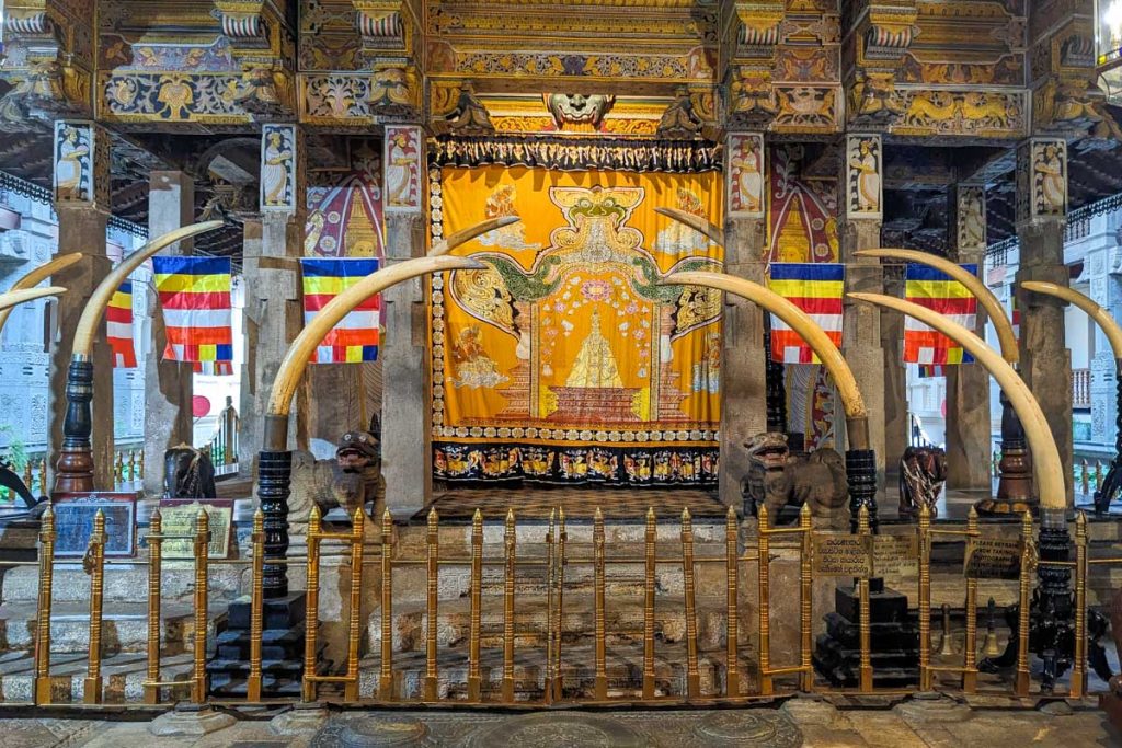 Home the sacred tooth temple shrine in kandy sri lanka